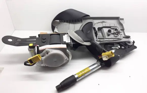 Honda Civic Front seatbelt ACF4010 0435070