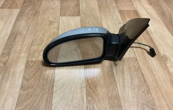 Ford Focus Front door electric wing mirror E11015475 E11025475