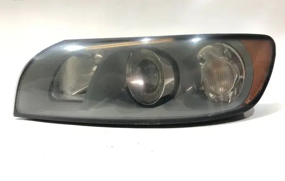 Volvo V50 Headlight/headlamp