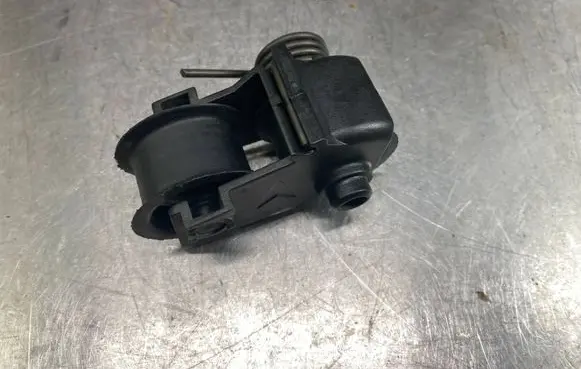 Peugeot 807 Sliding door latching motor 168358967002