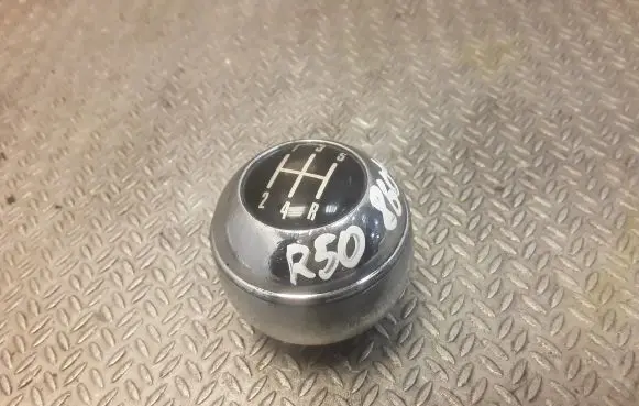 Mini One - Cooper R50 - 53 Gear lever shifter trim leather/knob