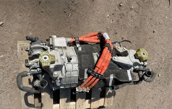 Polestar 2 Electric car motor 32280215 P1216586