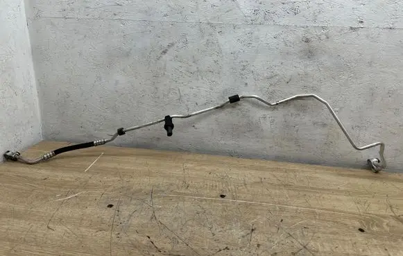 BMW 6 F06 Gran coupe Air conditioning (A/C) pipe/hose 9119994