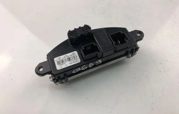 Audi A1 Heater blower motor/fan resistor 5Q0907521C