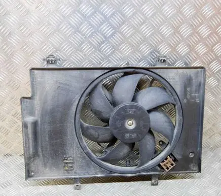 Ford Fiesta Radiator cooling fan shroud C1B18C607AE M142819