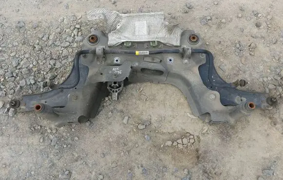 Renault Megane III Front subframe 544014405R