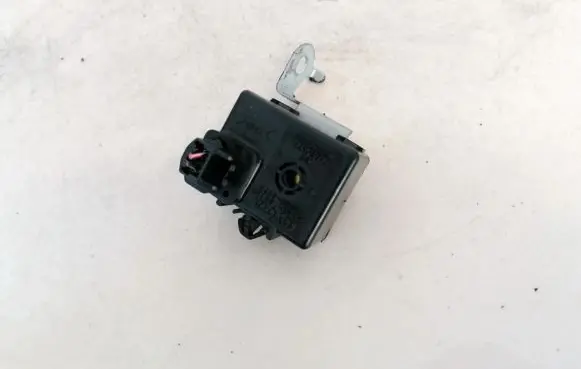 Toyota Avensis T250 Sensor 8665013010 86650-13010