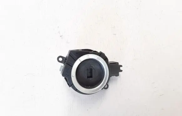 Volvo C30 Ignition lock 31252481