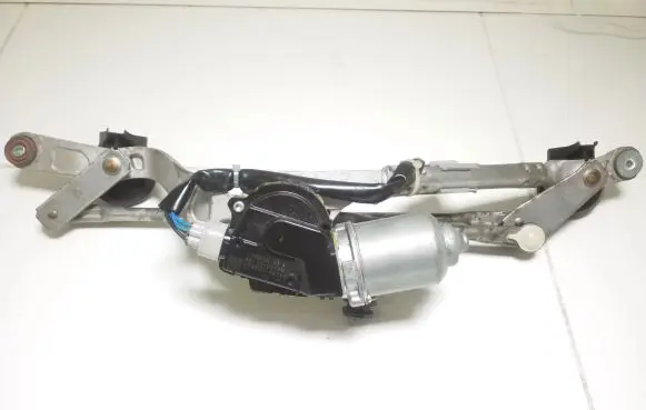 Toyota Auris 150 Front wiper linkage and motor 8511002190 1593000831
