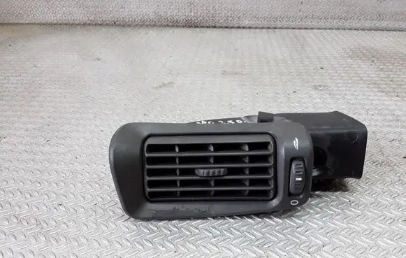 Volvo S80 Rear air vent grill 9158448