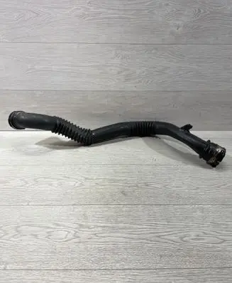 BMW 5 E60 E61 Intercooler hose/pipe 7803748 58300015