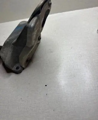 BMW X5 F15 Front shock absorber mounting bracket 6856186