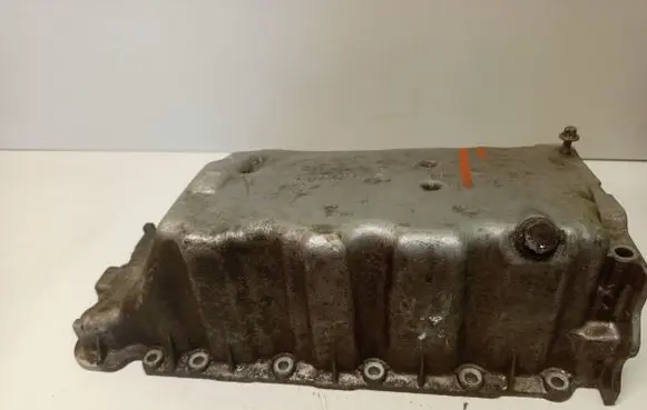 Oil sump