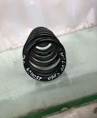 Volvo XC60 Front coil spring 31658306