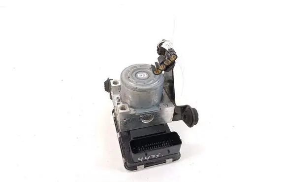 Volvo XC90 ABS Pump 31445476