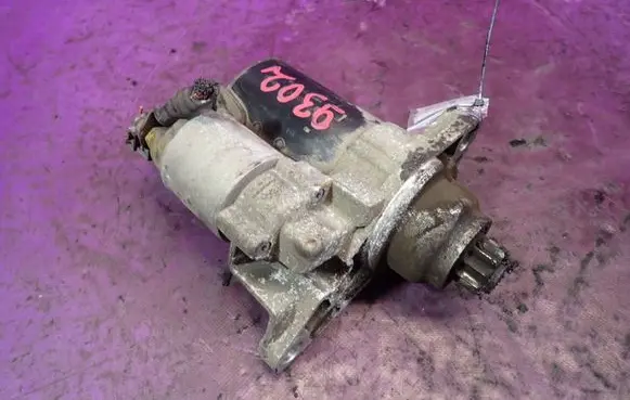 Skoda Fabia Mk1 (6Y) Starter motor 