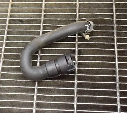 Volvo V60 Engine coolant pipe/hose BG918B160GA