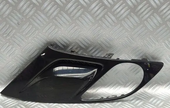 Opel Zafira C Front bumper lower grill 20802919 61630807 761109179