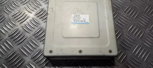 Mazda 6 Engine control unit/module e6t52477h1 l81318881f