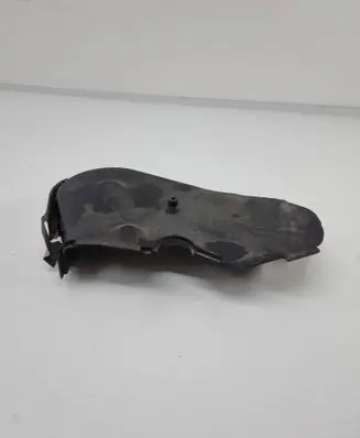 Volkswagen PASSAT B8 Timing belt guard (cover) 04L109107E
