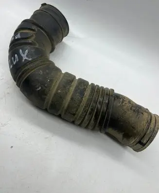 Toyota Hilux (AN10, AN20, AN30) Air intake hose/pipe 17881