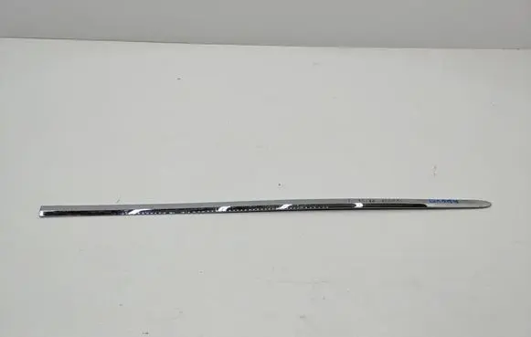 Toyota Prius (XV60) Front door trim (molding) PZ415G04911B
