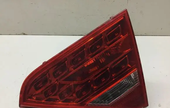 Audi A5 Sportback 8TA Tailgate rear/tail lights 8T0945094A