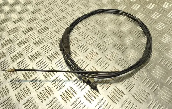 Mazda 3 II Fuel cap flap release cable 