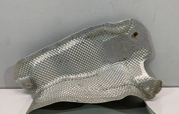 Volvo XC60 Heat shield in engine bay 31452278