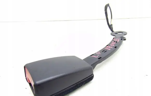 Seat Leon (5F) Front seatbelt 5F0857756C