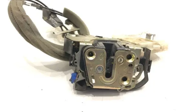 Nissan Altima Front door lock