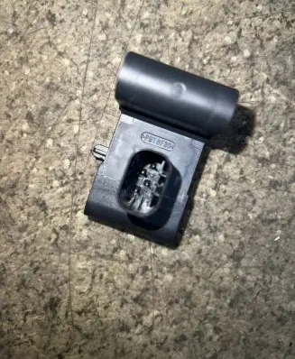BMW X5 E70 Airbag deployment crash/impact sensor 6911003 0285003900 150707