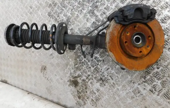 Citroen C3 Picasso Front wheel hub spindle knuckle