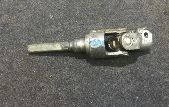 Toyota Corolla E100 Steering column universal joint