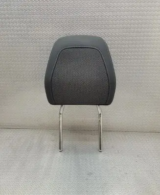Peugeot 308 Front seat headrest 