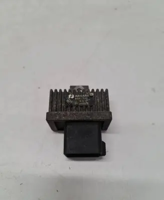 Volvo S40, V40 Glow plug pre-heat relay 7700115078