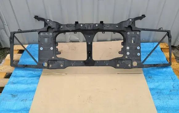 Tesla Model S Radiator support slam panel 106195000B