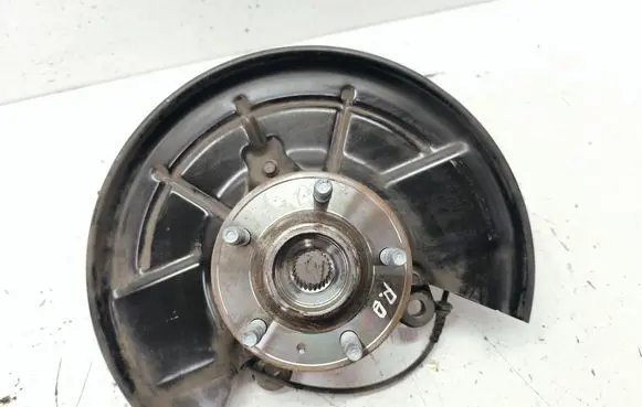 Buick Encore I Front wheel hub 95286840