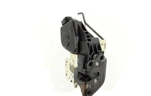 Hyundai Tucson JM Front door lock
