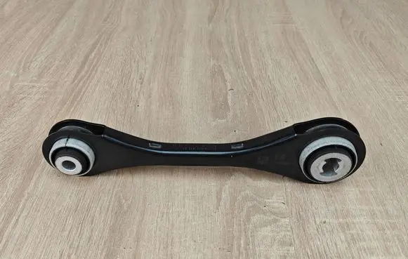 BMW 4 G22 G23 G24 G26 Rear upper control arm/wishbone 6878632 6878633