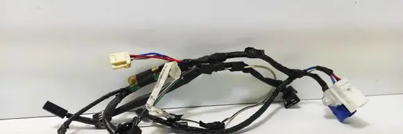 Toyota Corolla E120 E130 Tailgate/trunk wiring harness 8218502040