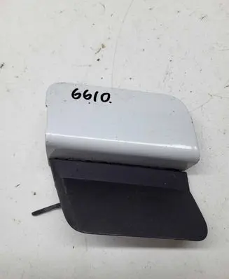 Suzuki Vitara (LY) Front tow hook cap/cover 7171286R0