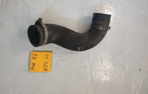 Ford Transit Engine coolant pipe/hose 3876421