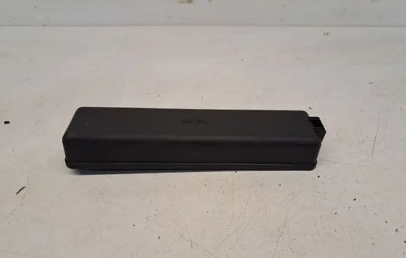 Toyota Prius (XW20) Fuse box cover 8615XA1