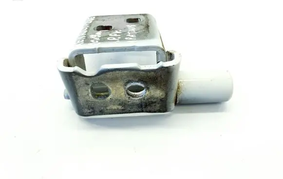 Front door upper hinge