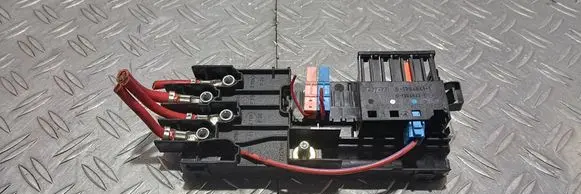 Mercedes-Benz E W211 Positive wiring loom 2115452301 E0000031