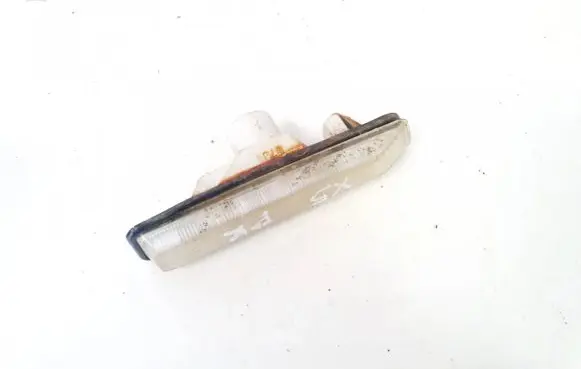 BMW X5 E53 Front fender indicator light