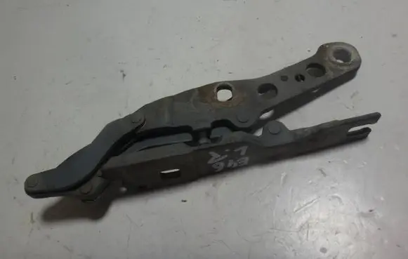 BMW 3 E46 Engine bonnet/hood hinges 8200123