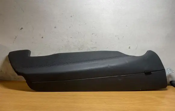 Audi A6 S6 C7 4G Front door seat control surround trim 4G0885703 C3226