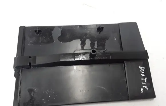 Dacia Duster II Battery box tray cover/lid 648947133R
